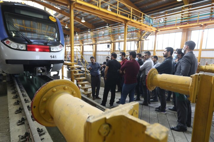 برگزاری دوره بازآموزی تجهیزات قطار شهری در تهران