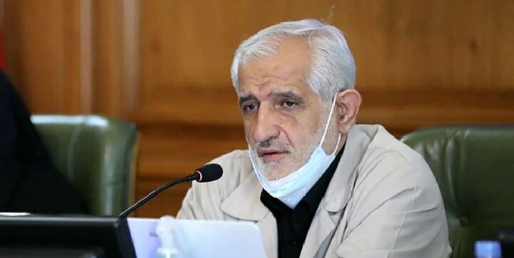 بازداشت شهردار منطقه۱۵ تعجب برانگیز است