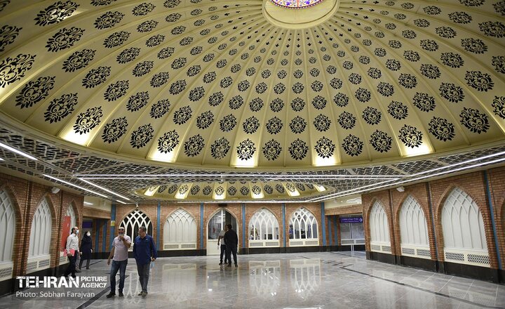 اجرای تورهای شهری با محوریت شبکه مترو/ نقشه گردشگری ۱۴ ایستگاه مترو آماده شد