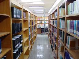 تجهیز ۲۱ کتابخانه در محلات منطقه دو