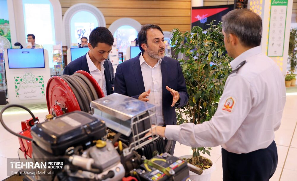 میهمانان روز چهارم نمایشگاه توانمندیهای مدیریت شهری چه کسانی بودند؟