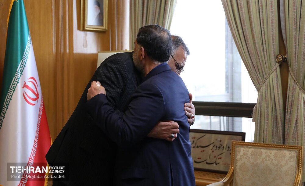 دیدار مدیران عامل سرخابی‌ها با شهردار تهران