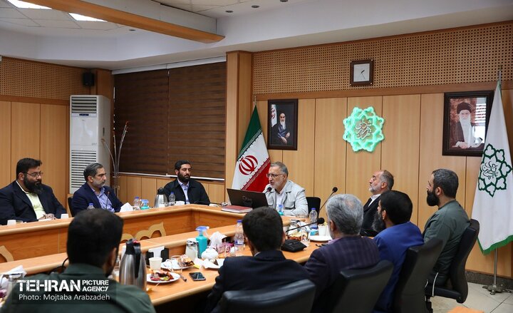 دیدار مداحان تهرانی با شهردار پایتخت