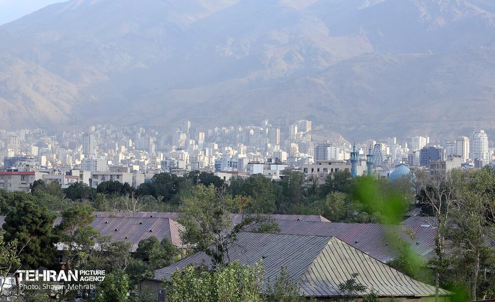 بازدید شهردار تهران از پادگان 06 ارتش