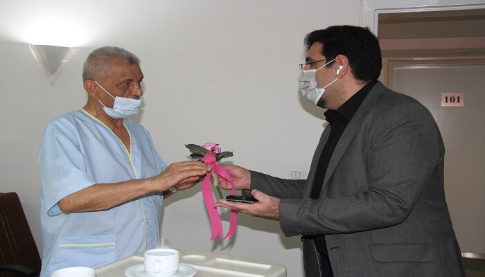 احیای سنت ملاقات بیماران شهرداری تهران در بیمارستان‌ها از سوی مدیران شهر سالم