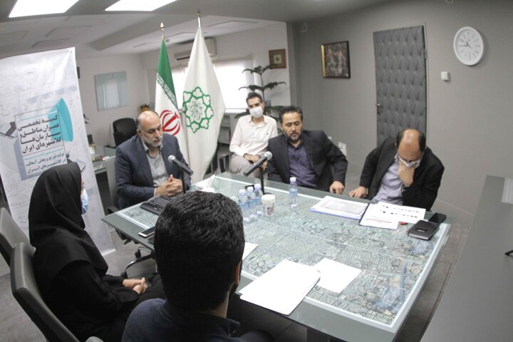 تلاش شهرداری تهران برای خرید و راه‌اندازی دو کارخانه تولید آسفالت 