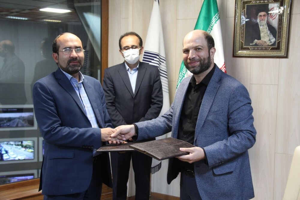 امضای تفاهم‌نامه همکاری شرکت کنترل ترافیک تهران با شهرداری اصفهان