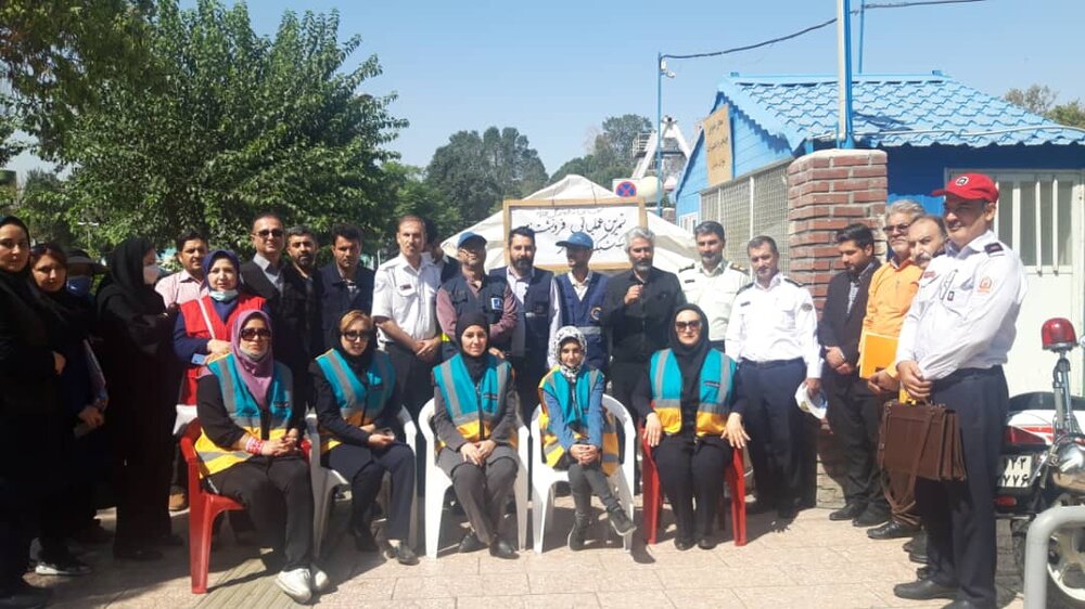 برگزاری مانور فرونشست زمین و شکستگی لوله گاز در منطقه ۱۰