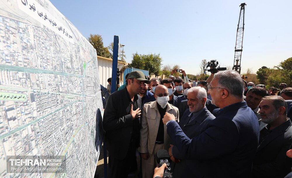 از تلاش برای توسعه حمل‌ونقل عمومی در تهران تا افتتاح‌های پویش امید و افتخار در سال ۱۴۰۱