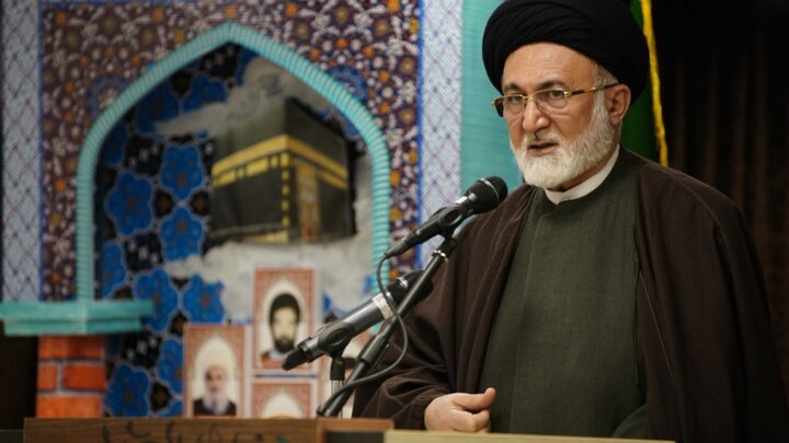 از مدیریت شهری برای توجه و بازسازی محله نفرآباد تشکر می‌کنم 