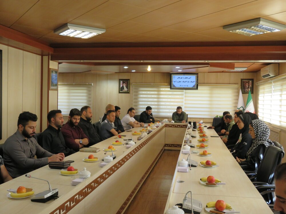 تقدیر شهردار منطقه ۱۸ از قهرمانان و مدالآوران المپیک و پارالمپیک