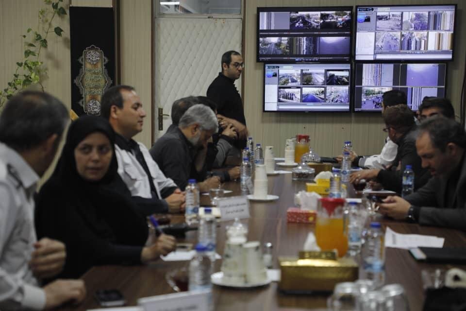 ۹۰ درصد مسیر راهپیمایی اربعین پاکسازی شد/ توزیع بیش از ۵ تن کیسه زباله/ تفکیک ۸۰ درصد زباله جمع آوری شده