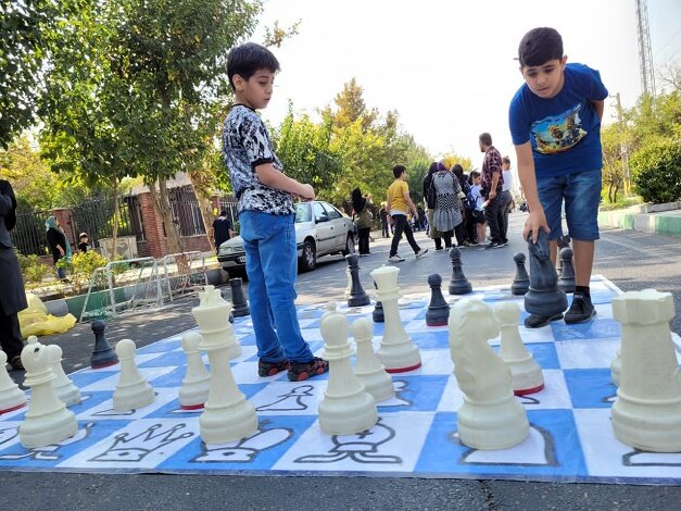 مسابقات متنوع تفریحی و آموزشی در منطقه ۱۶ برگزار شد