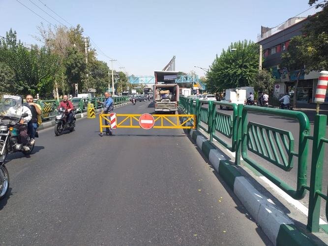 خطکشی بیش از ۵ هزار متر از محورهای منطقه ۱۰ در طرح استقبال از مهر