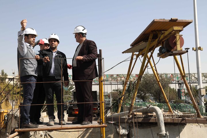 آغاز عملیات بتن‌ریزی نهایی جداره‌ها و سقف تونل جمع‌آوری و هدایت آب‌های سطحی سرشاخه اکباتان 