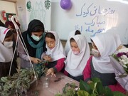 بهره‌مندی بیش از ۷۰۰ کودک از آموزش‌های گل و گیاه در منطقه ۱۹