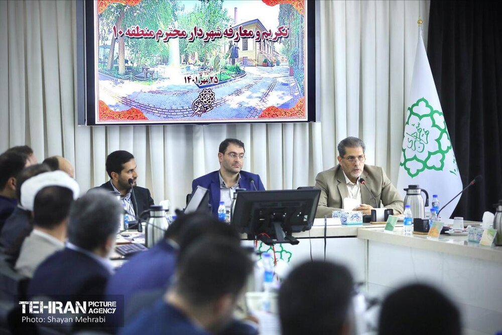 تغییر سخت افزاری و نرم افزاری مدیریت شهر تهران با تغییر شهرداران مناطق