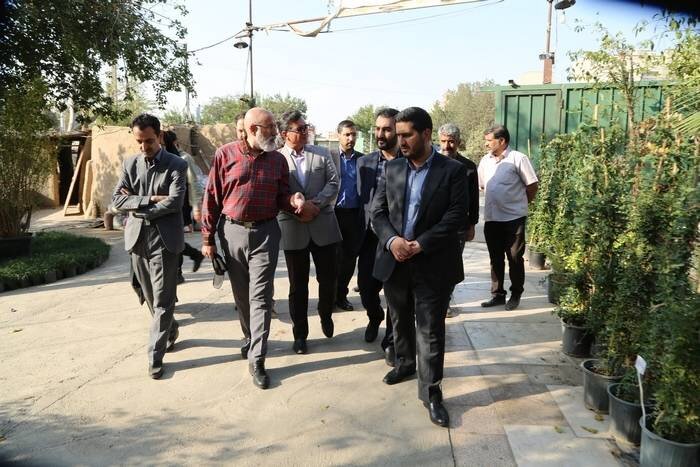 لزوم افزایش ایمنی بوستانها و ساماندهی نقاط بیدفاع شهری در منطقه ۱۰