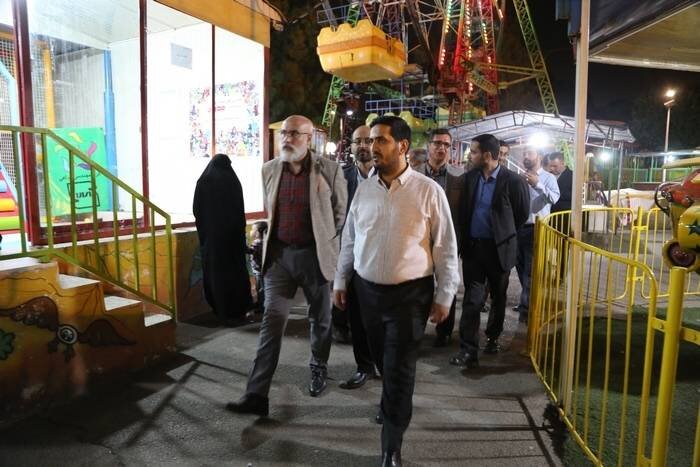 لزوم افزایش ایمنی بوستانها و ساماندهی نقاط بیدفاع شهری در منطقه ۱۰