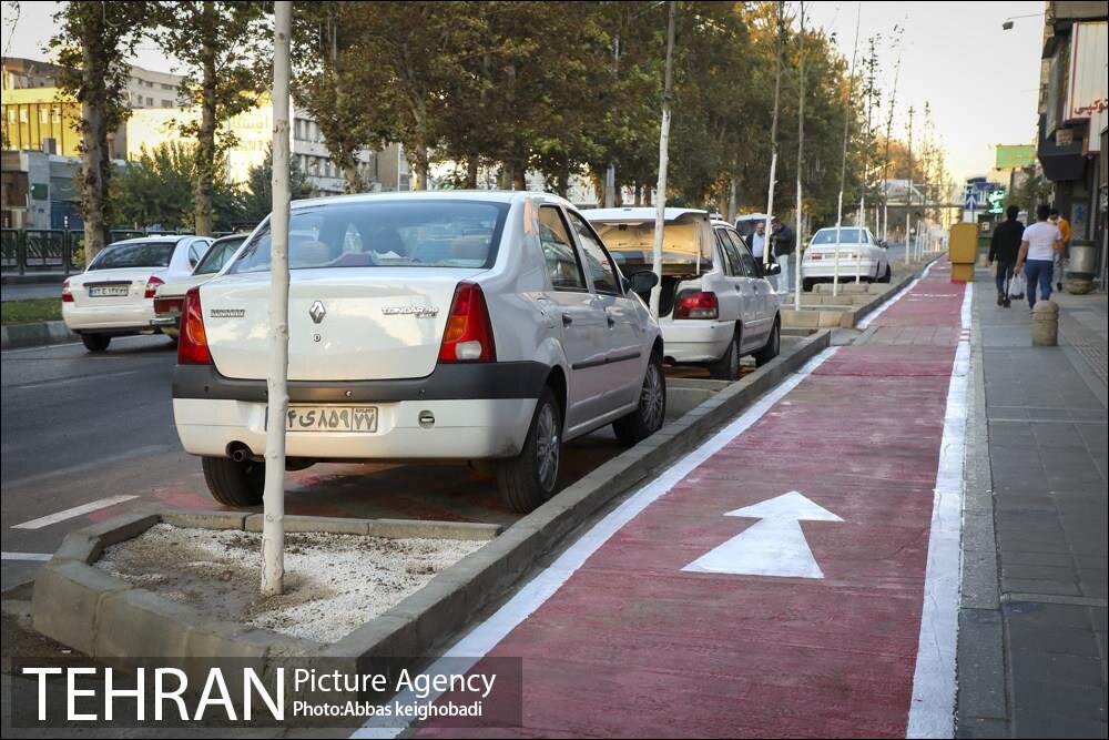 بهرهبرداری از مترو پرند به همراه ۴ ایستگاه کاشانی، شهرزیبا، شهران و کوهسار در سال آینده/ ورود ۷۰۰ دستگاه اتوبوس جدید به ناوگان اتوبوسرانی