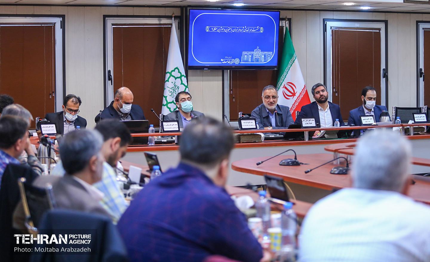 زاکانی: ۱۲ هزار هکتار بافت ناپایدار کنونی ماحصل رشد نامتناسب شهر در گذشته/ باید با کارآمدی مسیری را طی کنیم که آینده امیدبخش را به ارمغان بیاورد