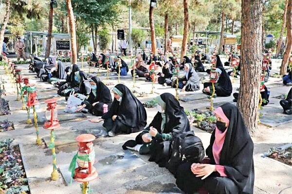 پاسخ زاکانی به حواشی اردوی «بهشت‌گردی»