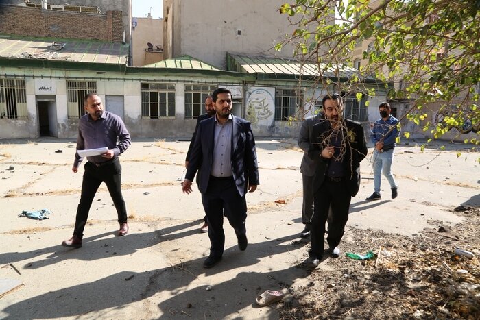 بازدید شهردار منطقه ۱۰ از طرحهای دارای ظرفیت سرمایهگذاری