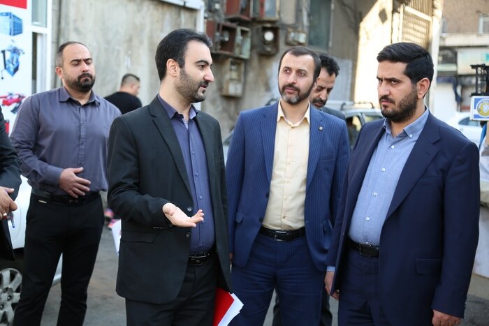 خلق فرصت از پارکینگ تا باغ کتاب در منطقه ۱۰