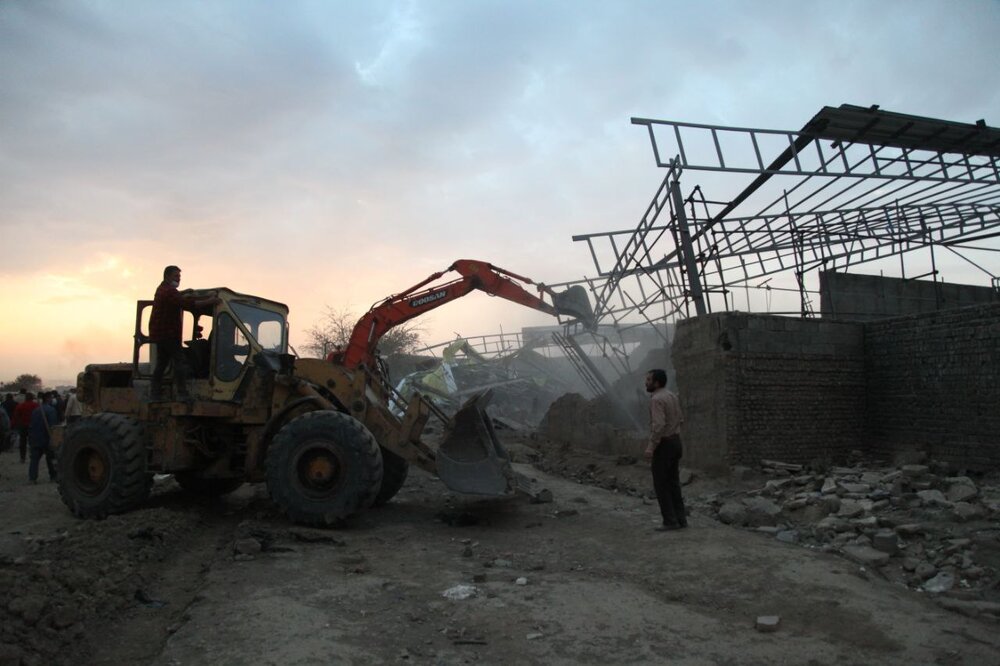 تکرار سونامی ۵ هکتاری در اراضی تقی‌آباد ناکام ماند