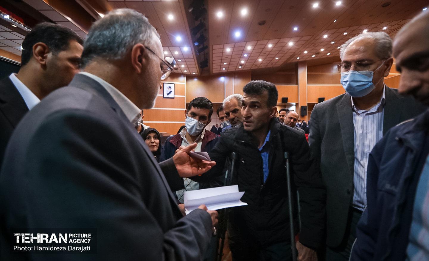 زاکانی: آغاز تمام کلانپروژههای تهران/ با خدمت به مردم و جهاد تبیین باید امید را در جامعه ایجاد کنیم