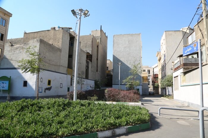 مشکل خاموشی بوستانهای منطقه ۱۰ رفع شد/ تجهیز پارکها به پایههای برج نوری