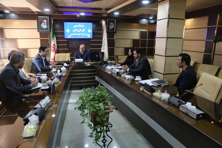 آغاز ساماندهی گل‌فروشان محور بزرگراه شهید هاشمی