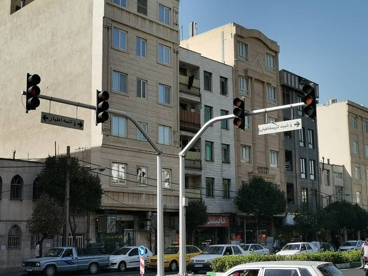 بهسازی و نصب چراغ راهنمایی در ۲۳ نقطه از شرق تهران