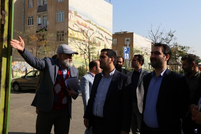 توسعه میادین میوه و ترهبار در منطقه ۱۰