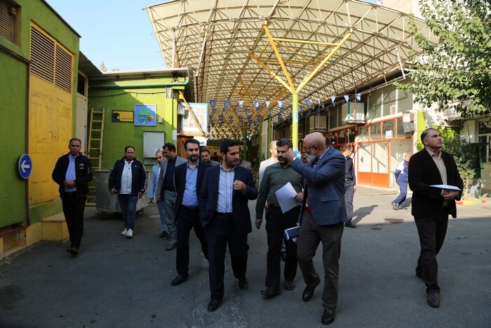 توسعه میادین میوه و ترهبار در منطقه ۱۰