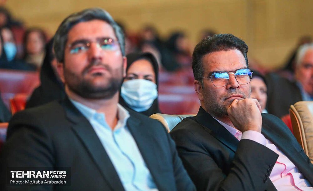 همایش فصلی مدیران و آیین رونمایی از بسته خرسندساز کارکنان شهرداری تهران