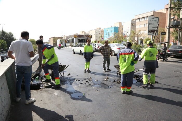 لایروبی بیش از ۵۳ هزار متر از شبکه آبهای سطحی در منطقه ۱۰