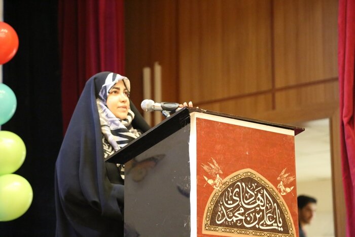 پرستاران منطقه ۱۰ مورد تجلیل قرار گرفتند