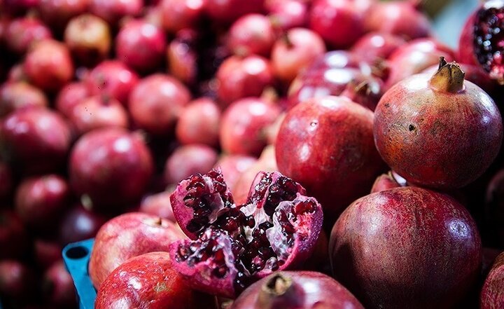 جشنواره «صد دانه یاقوت» محلی برای عرضه انار با قیمت پایین و کیفیت بالا است

