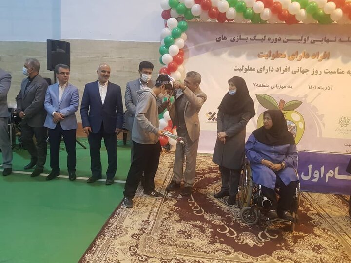 درخشش معلولان منطقه ۱۳ در مسابقات ورزشی شهر تهران