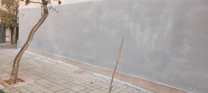 اجرای طرح ویژه پاکسازی بالغ بر دو هزار و ۵۰۰ متر از جداره‌های شهری منطقه ۱۷