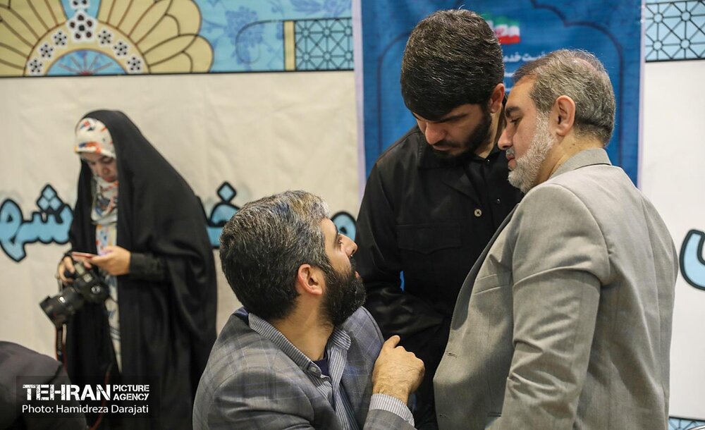 میز خدمت سازمان بازرسی شهرداری تهران در نماز جمعه
