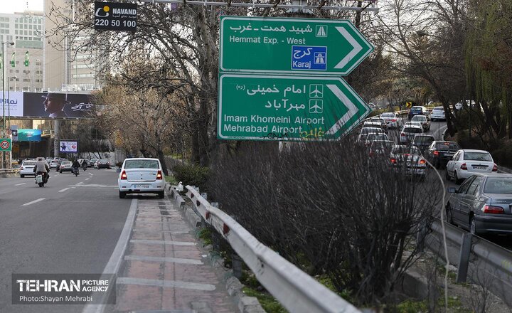 نصب دیوار صوتی در معابر غرب تهران/تابلوهای ترافیکی پایتخت به‌روزرسانی می‌شود