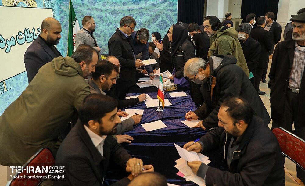 میز خدمت سازمان بازرسی شهرداری تهران در نماز جمعه