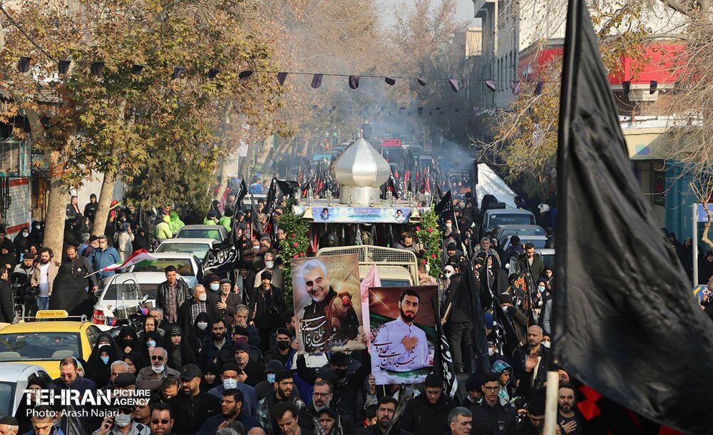 تشییع و خاکسپاری پیکر شهید گمنام در منطقه ۱۰