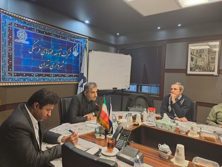 ضرورت بهره‌گیری از مشارکت تخصصی نخبگان در توسعه فضاهای فرهنگی پایتخت 