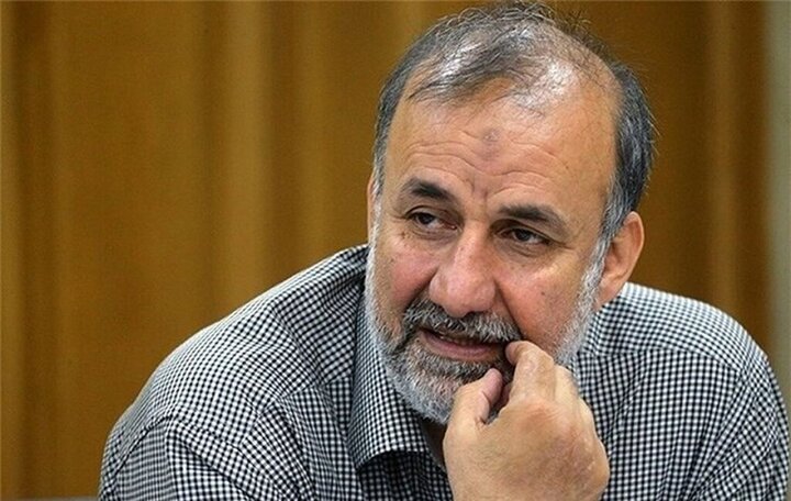 برخی حرف زدن بلد نیستند؛ حرف نزدن هم بلد نیستند /آلودگی هوا و مبارزه با آن سیاسی نیست / اقداماتی که دولت‌های پیشین باید انجام می دادند اما...