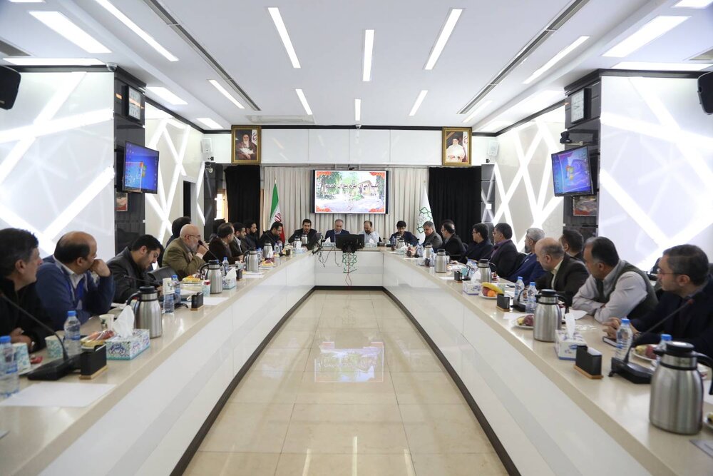 به دنبال خدماترسانی بهینه و بیوقفه به شهروندان هستیم