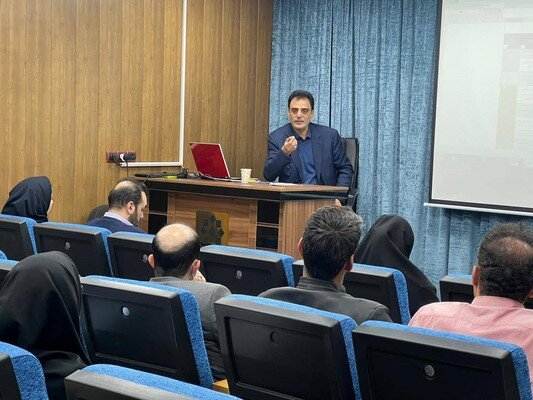 اجرای الزامات HSE در درمانگاه‌های مناطق، رسالت شرکت شهر سالم است