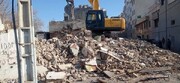 ملک رهاشده و ناایمن در محله عباسی منطقه ۱۱ تخریب شد